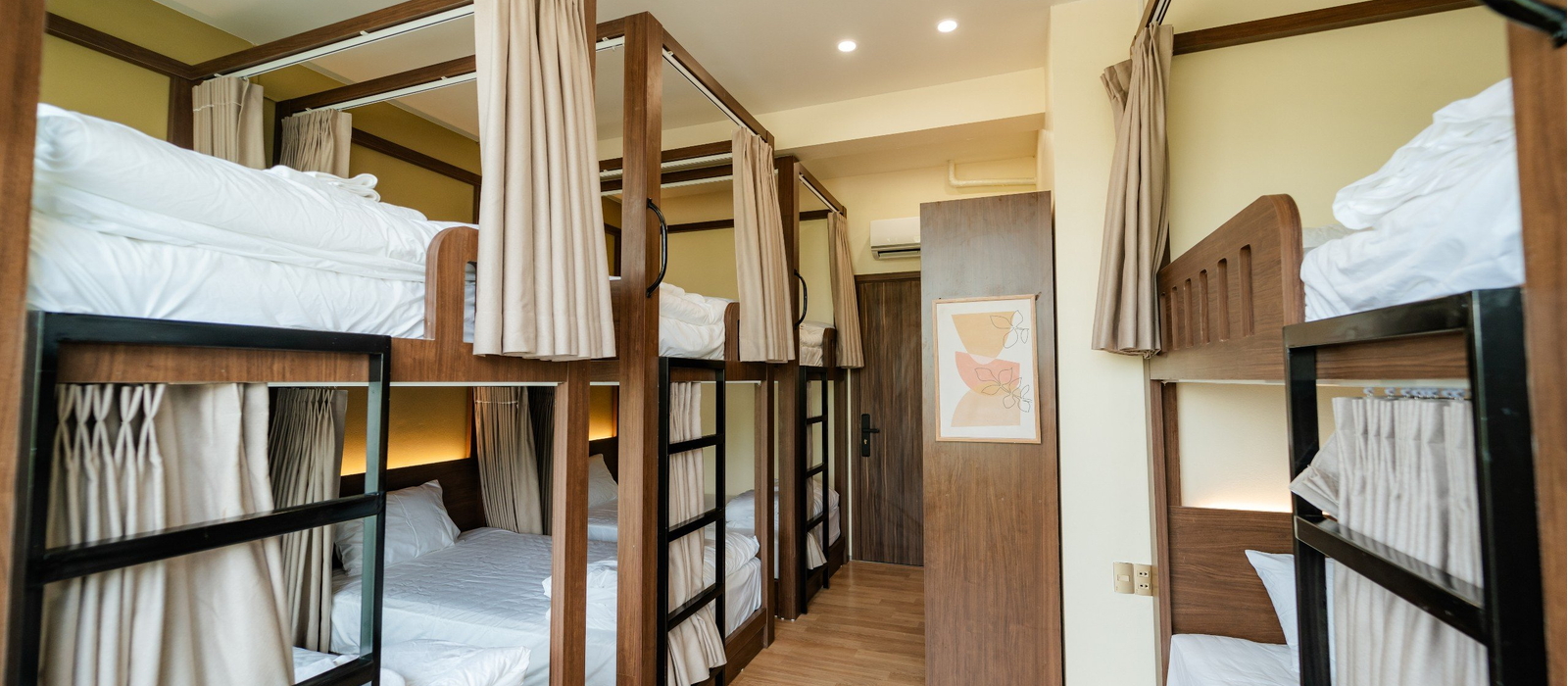 8-Bed Dormitory Room - ECO HOUSE