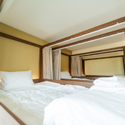 8-Bed Dormitory Room - ECO HOUSE