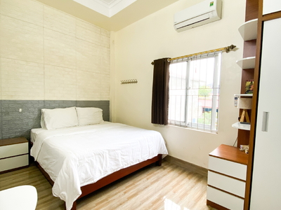 Phòng King Vệ Sinh Khép Kín - ECO HOMESTAY